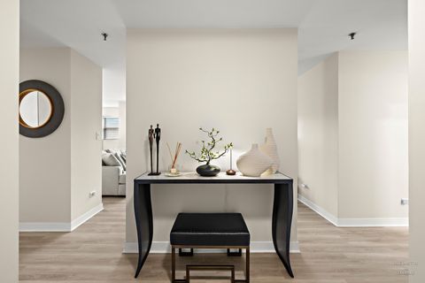 Tiny photo for 110 S Evergreen Avenue #3BS, Arlington Heights, IL 60005 (MLS # 12521438)