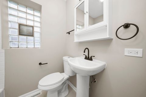 Tiny photo for 3229 Maple Avenue, Brookfield, IL 60513 (MLS # 12460521)