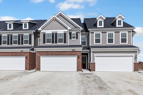 2208 Ryegrass Lane 78004 Bolingbrook IL 60490