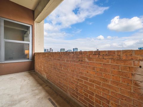 Tiny photo for 900 N KINGSBURY Street #716, Chicago, IL 60610 (MLS # 12454868)