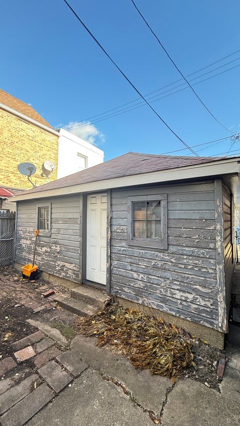 Tiny photo for 3535 S Damen Avenue, Chicago, IL 60609 (MLS # 12524753)