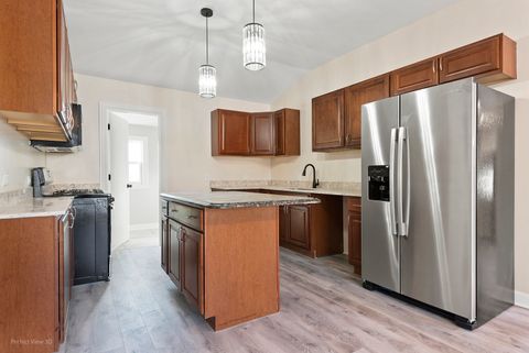 Tiny photo for 1421 Loretta Avenue, Joliet, IL 60436 (MLS # 12534767)