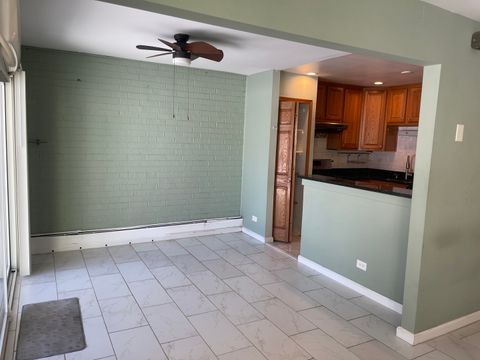 Tiny photo for 2500 BAYSIDE Drive #3, Palatine, IL 60074 (MLS # 12607042)