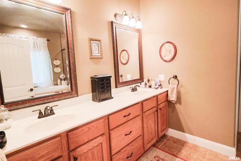 Tiny photo for 4331 Radio Tower Road, Salem, IL 62881 (MLS # EB459291)