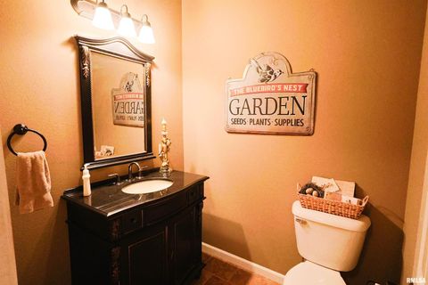 Tiny photo for 4331 Radio Tower Road, Salem, IL 62881 (MLS # EB459291)