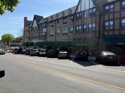 Tiny photo for 1139 Leavitt Avenue #212, Flossmoor, IL 60422 (MLS # 12776126)