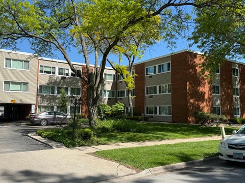 Tiny photo for 1139 Leavitt Avenue #212, Flossmoor, IL 60422 (MLS # 12776126)