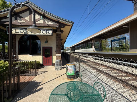 Tiny photo for 1139 Leavitt Avenue #212, Flossmoor, IL 60422 (MLS # 12776126)