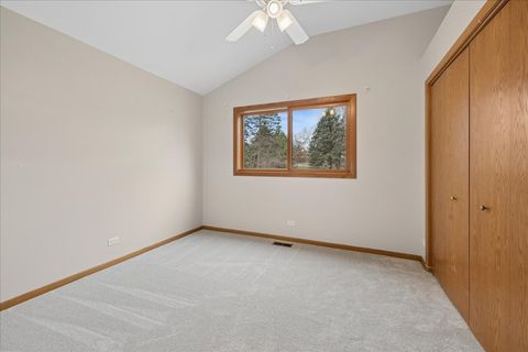 Tiny photo for 220 N Shannon Drive, Woodstock, IL 60098 (MLS # 12601694)