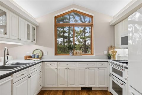 Tiny photo for 220 N Shannon Drive, Woodstock, IL 60098 (MLS # 12601694)