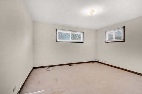 Tiny photo for 686 E 155th Street, South Holland, IL 60473 (MLS # 12582284)