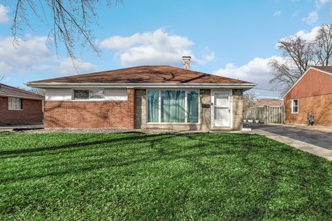 Photo of 686 E 155th Street, South Holland, IL 60473 (MLS # 12582284)