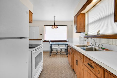 Tiny photo for 686 E 155th Street, South Holland, IL 60473 (MLS # 12582284)