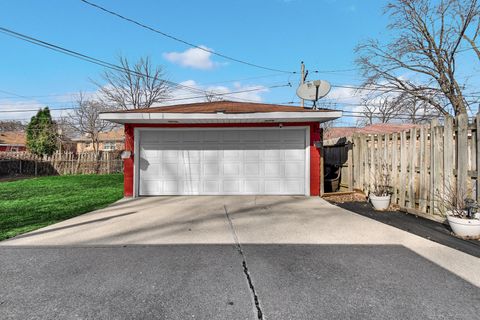 Tiny photo for 686 E 155th Street, South Holland, IL 60473 (MLS # 12582284)