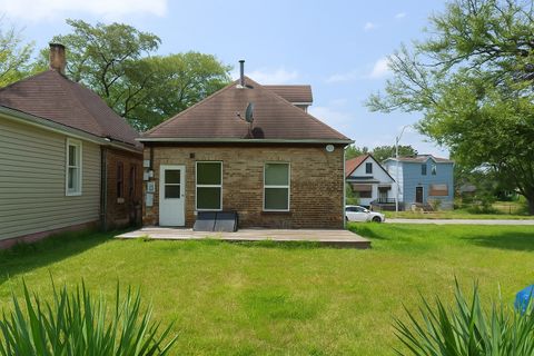 Tiny photo for 1613 Hanover Street, Chicago Heights, IL 60411 (MLS # 12503361)
