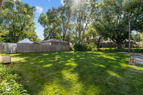 Tiny photo for 519 Cowles Avenue, Joliet, IL 60435 (MLS # 12465842)