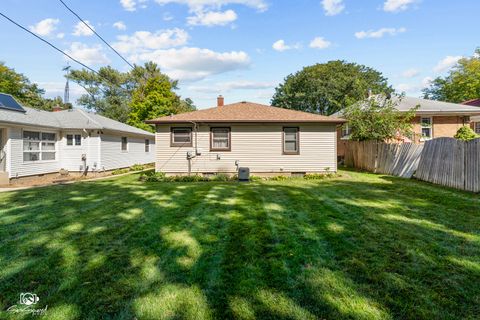 Tiny photo for 519 Cowles Avenue, Joliet, IL 60435 (MLS # 12465842)