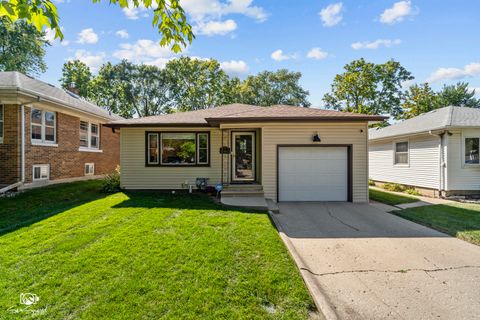 Photo of 519 Cowles Avenue, Joliet, IL 60435 (MLS # 12465842)