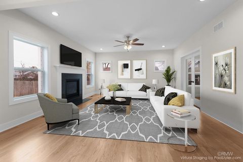 Tiny photo for 25W275 Doris Avenue, Carol Stream, IL 60188 (MLS # 12608407)