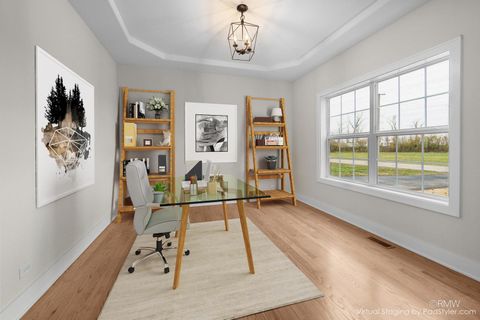 Tiny photo for 25W275 Doris Avenue, Carol Stream, IL 60188 (MLS # 12608407)