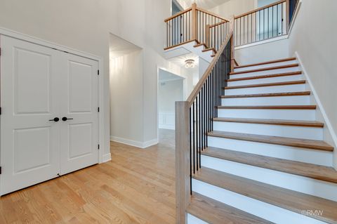 Tiny photo for 25W275 Doris Avenue, Carol Stream, IL 60188 (MLS # 12608407)