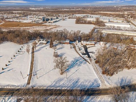 Tiny photo for 8210 Ridgewood Road, Rock Island, IL 61201 (MLS # 12571325)