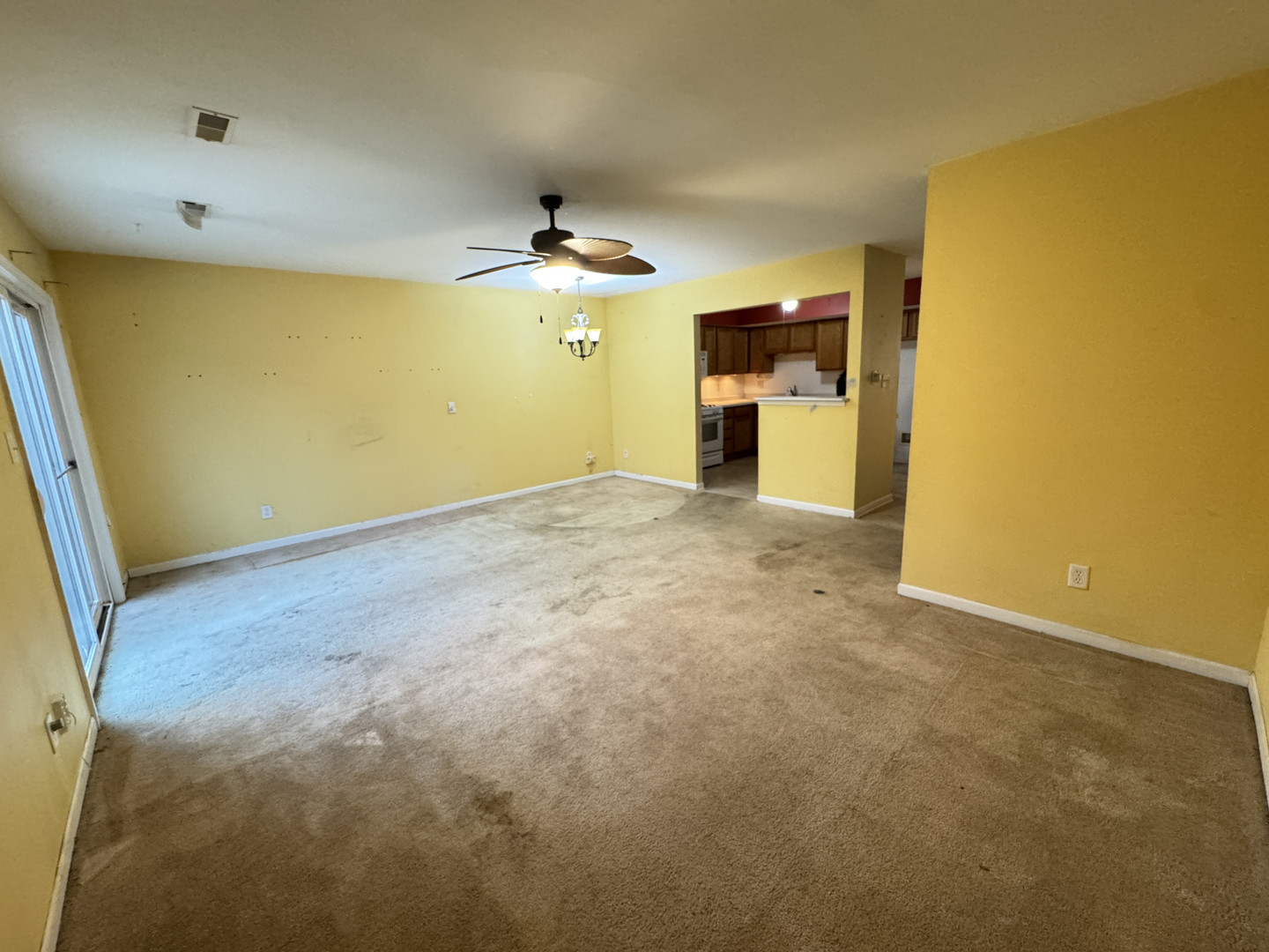 1320 E Arnold Street 1320