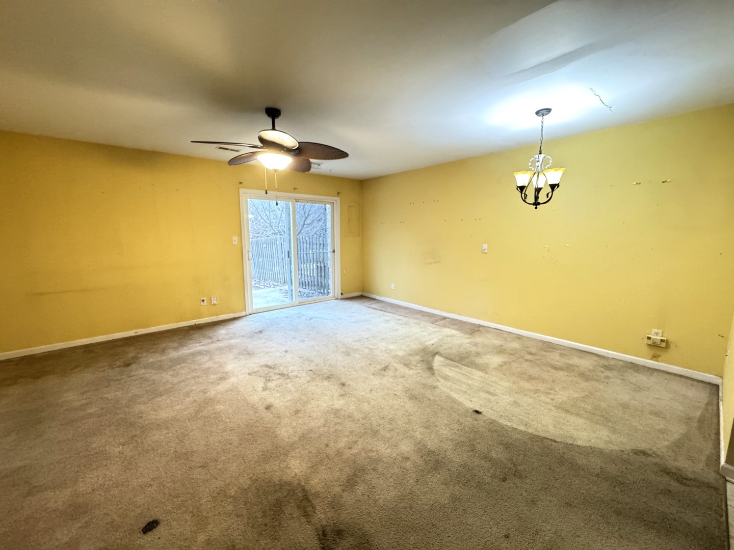 1320 E Arnold Street 1320