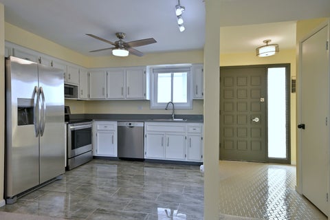 Tiny photo for 6221 N Niagara Avenue #506, Chicago, IL 60631 (MLS # 12707986)