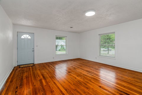 Tiny photo for 103 S Forest Avenue, Carbondale, IL 62901 (MLS # 12785168)