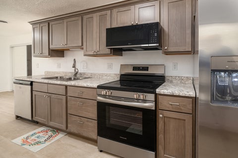 Tiny photo for 103 S Forest Avenue, Carbondale, IL 62901 (MLS # 12785168)