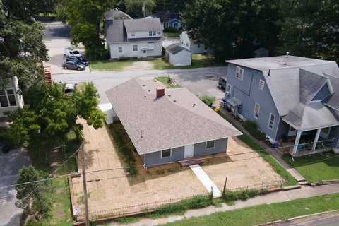 Tiny photo for 103 S Forest Avenue, Carbondale, IL 62901 (MLS # 12785168)