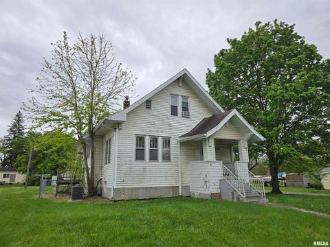 Tiny photo for 1201 E Noleman, Centralia, IL 62801 (MLS # EB458211)