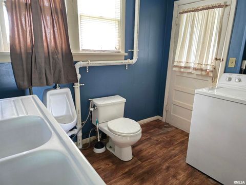 Tiny photo for 1201 E Noleman, Centralia, IL 62801 (MLS # EB458211)