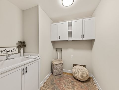 Tiny photo for 1927 PARKSIDE Drive, Sycamore, IL 60178 (MLS # 12427326)