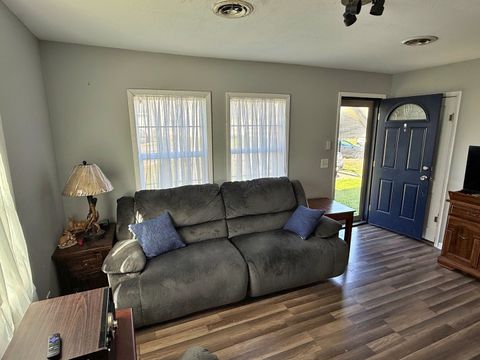 Tiny photo for 1202 Ferry Street, Metropolis, IL 62960 (MLS # 12600219)