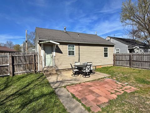 Tiny photo for 1202 Ferry Street, Metropolis, IL 62960 (MLS # 12600219)