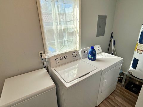 Tiny photo for 1202 Ferry Street, Metropolis, IL 62960 (MLS # 12600219)