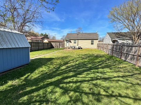 Tiny photo for 1202 Ferry Street, Metropolis, IL 62960 (MLS # 12600219)