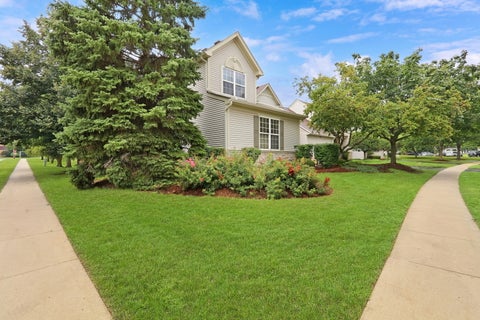 Photo of 320 Berkshire Drive, Lake Villa, IL 60046 (MLS # 12740257)