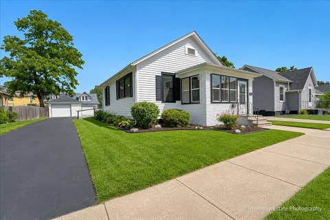 Tiny photo for 408 Marcy Street, Ottawa, IL 61350 (MLS # 12714450)