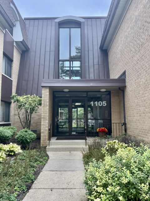 Photo of 1105 N Mill Street #224, Naperville, IL 60563 (MLS # 12494742)