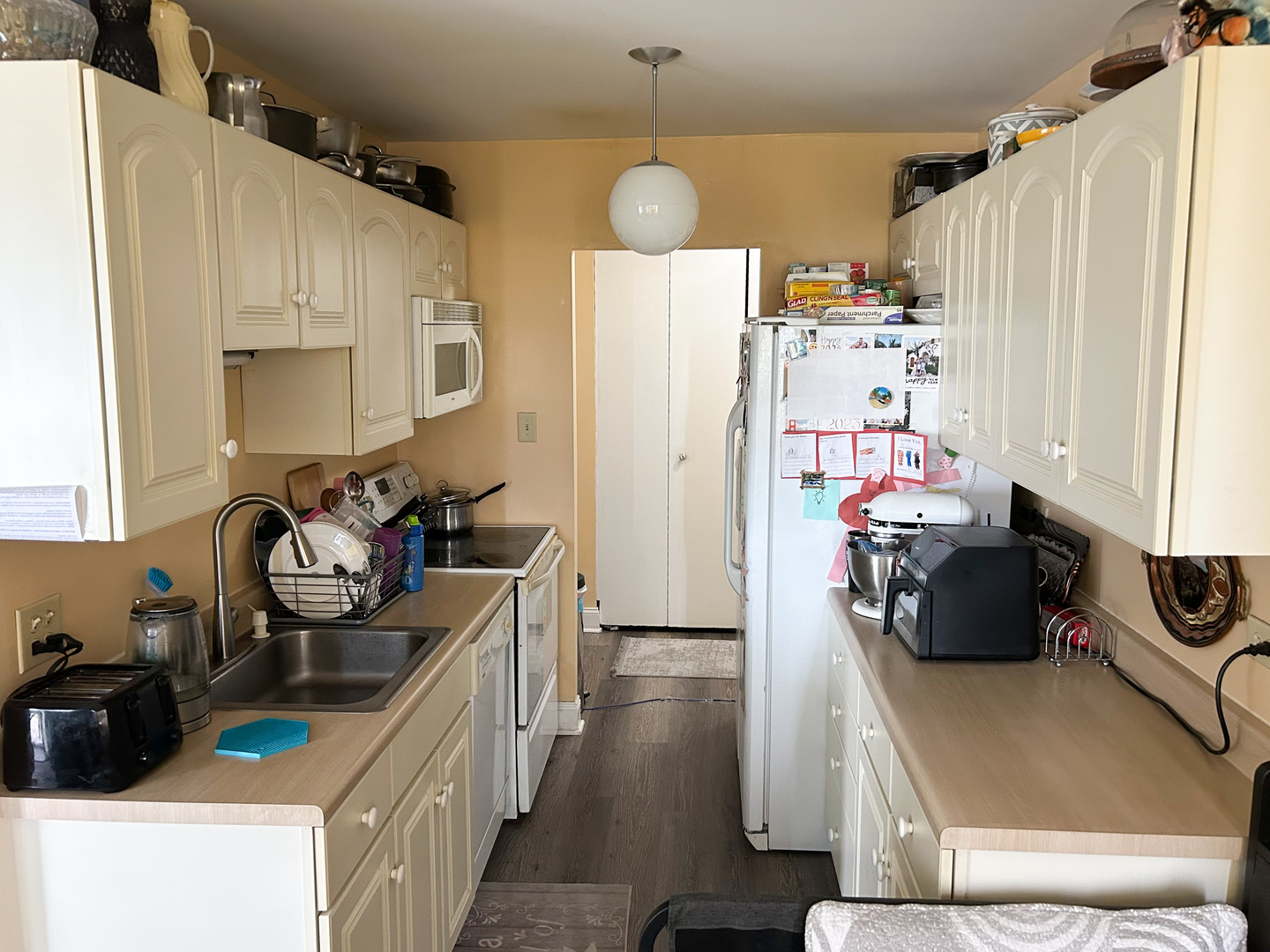 7141 N Kedzie Avenue 912