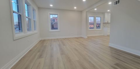 Tiny photo for 7501 W Winnemac Avenue, Harwood Heights, IL 60706 (MLS # 12579818)