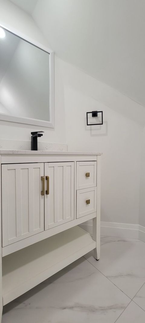 Tiny photo for 7501 W Winnemac Avenue, Harwood Heights, IL 60706 (MLS # 12579818)