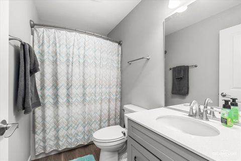 Tiny photo for 468 Watercress Drive, Aurora, IL 60504 (MLS # 12561019)