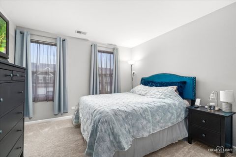 Tiny photo for 468 Watercress Drive, Aurora, IL 60504 (MLS # 12561019)