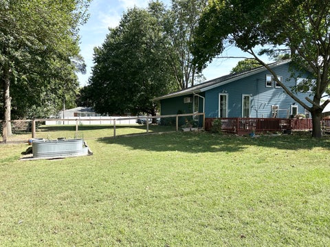 Tiny photo for 320 E Lincoln Avenue, Watseka, IL 60970 (MLS # 12715454)