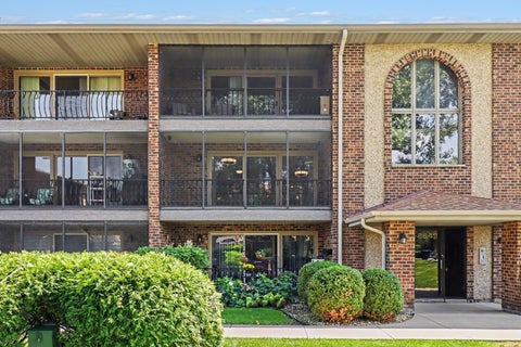 Tiny photo for 8842 W 140th Street #2B, Orland Park, IL 60462 (MLS # 12745527)