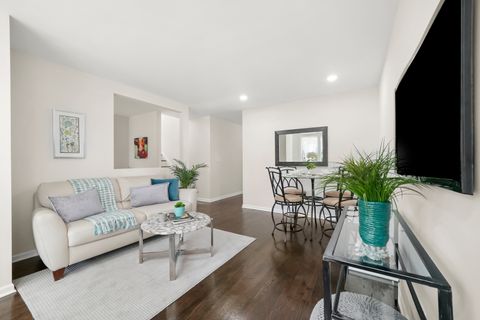 Tiny photo for 120 HYDE PARK Avenue, Bellwood, IL 60104 (MLS # 12505351)